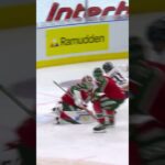 Snyggt mål av Felix Robert (Växjö Lakers HC mot Frölunda HC i Scandinavium SHL i Sverige) (#Shorts)