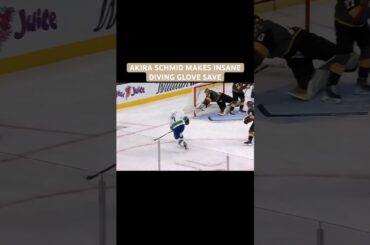 AKIRA SCHMID MAKES INSANE DIVING GLOVE SAVE