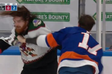 Liam O'Brien fights Matt Martin in a lengthy brawl