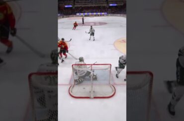 Nicklas Bäckström gör mål igen efter 35 matcher (Brynäs IF mot Färjestad BK SHL i Sverige) (#Shorts)