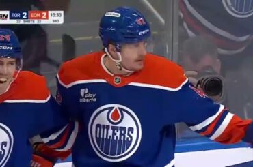 Kasperi Kapanen 1+0 vs Toronto