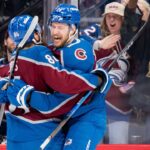 Соловьёв забивает первый гол в НХЛ! 🚨