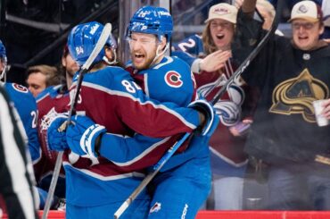 Соловьёв забивает первый гол в НХЛ! 🚨