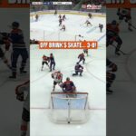 Garnet Hathaway and Darnell Nurse let the fists FLY 😳