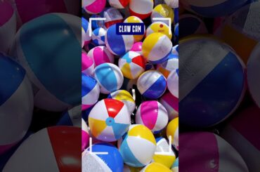 POV: You enter a human claw machine 👀 #nhl #clawmachine #tampa #nfl #pov