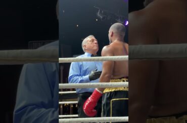 Craig Parker cut in his fight against Dionardo Minor for the NBA championship belt. #boxing #sports