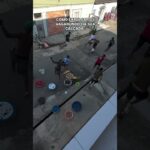 Todo mundo correu kkkkk! #pipao #kiteflying #kite #pipanobairro #pipavoada #pipa #pipacombate