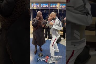 Eubank jr with dad getting ready for Benn fight!