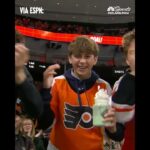 TRAVIS KONECNY scores his 200th career NHL goal! Flyers take a 2-1 lead over the Penguins