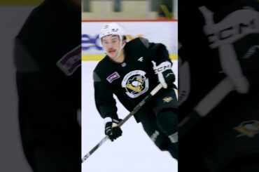 🚨 Avery is here 🚨 #hockey #pittsburghpenguins