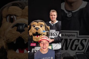 Artemi Panarin Gave LA Kings Mascot, Bailey, A Rolex To Let Him Wear 72