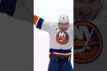 One Minute of Matthew Schaefer being awesome 🤩