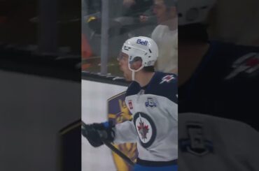 🇸🇪 Salomonsson Scores His First NHL Goal 🥳