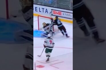 Mammoth LW #67 Lawson Crouse 🥅(15)🏒Backhand Goal