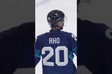 What a victory! Artturi Lehkonen sends Finland to the semifinals thanks to his decisive goal!🔥🇫🇮