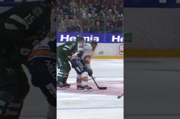 Karl Henriksson matchstraff (Växjö Lakers HC mot Färjestad BK Löfbergs Arena SHL Sverige) (#Shorts)