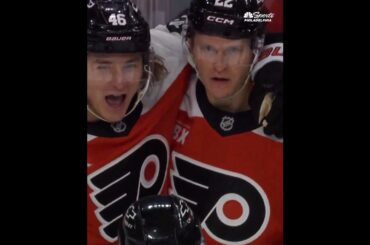 Christian Dvorak scores on a breakaway as Travis Konecny records his 500th NHL point with the Flyers