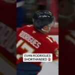 Evan Rodrigues makes it 3-0 with a shorthanded goal as the Leafs are down big again 😬