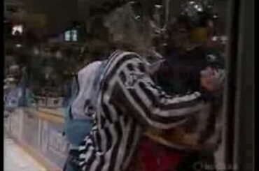 Casey Cizikas vs Matt Stanisz