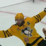 Penguins' Rust Bullies His Way To A Short-Handed Goal vs. Sabres