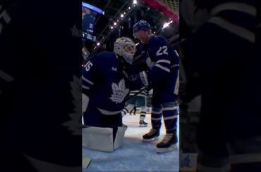 HILDEBY GRABS IT FROM BEHIND HIS BACK! #nhl #leafs #hockey #Sharks