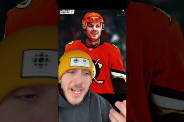 Just seeing him wear a ducks jersey is SOO weird😂 thoughts? #hockey #NHL #anaheimducks