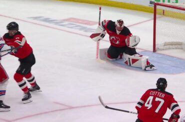 William Cuylle scores a goal against the New Jersey Devils
