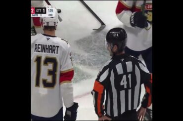 🚨 Artem Zub takes a hit from Carter Verhaeghe and 🥊🥊