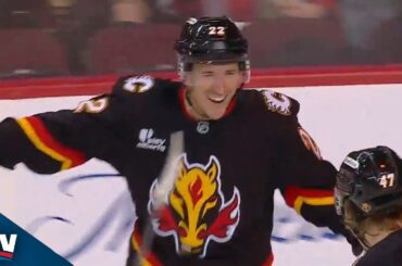 Strome Nets His First For Flames After Miscue From Hurricanes' Bussi