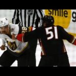 Golden Knights’ Carrier, Ducks’ Liambas chuck knuckles in big boy tilt