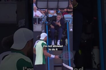 Superb sportsmanship from Aleksander Kovacevic 👏 #AustralianOpen 🇦🇺