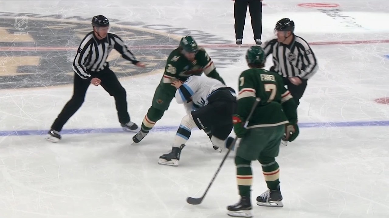 Ryan Hartman Drops 🥊 Gloves 🥊 With MacKenzie Weegar