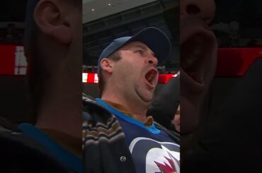 🇸🇪 Nyquist Scores First Goal as a Jet! 🚨