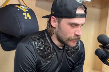 Penguins locker room: Bryan Rust, Stuart Skinner love Pens rowdy comeback