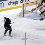 John Gibson reaches back for spectacular paddle save on Thornton