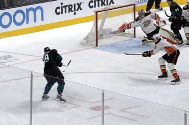 John Gibson reaches back for spectacular paddle save on Thornton