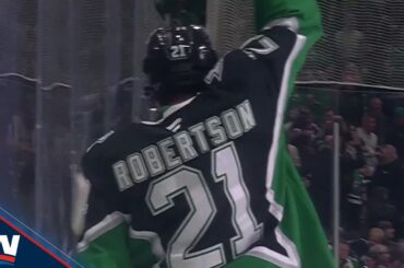 Wyatt Johnston and Jason Robertson Score Two Goals In 32 Seconds