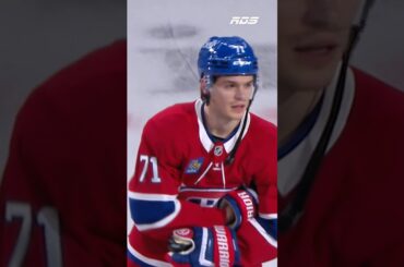 Jake Evans se prend pour Cole Caufield et joue les héros en prolongation! 🙌🏻