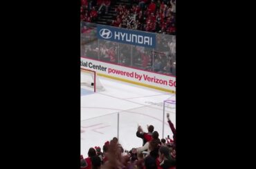 Timo Meier with a Short Goal vs. Los Angeles Kings