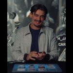 “He Looks Like an Idiot in the Picture!” 😅