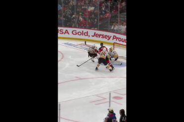 Paul Cotter with a Short Goal vs. Boston Bruins