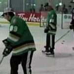 Kane and Gagner dangle