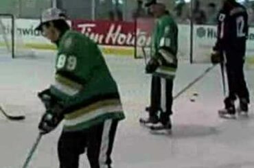 Kane and Gagner dangle