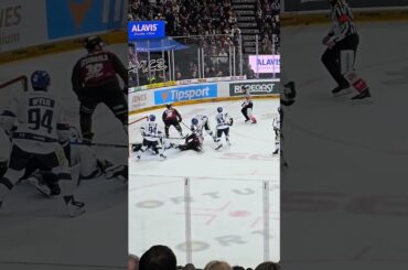 Naštvaný Adam Brízgala proti Raškovi ze Sparty | Sparta Praha vs. Rytíři Kladno | Sekání -jo, či ne?