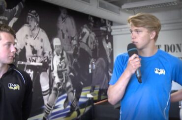 William Karlsson träffar utvecklingsspelarna