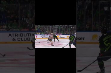 Шелдон Ремпал забрасывает шайбу! #салаватюлаев #кхл