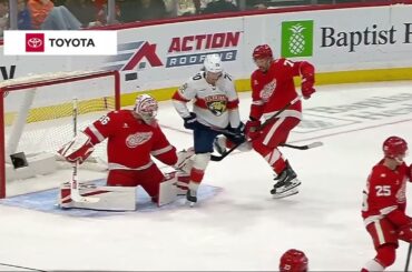 Niko Mikkola 1+0 vs Detroit