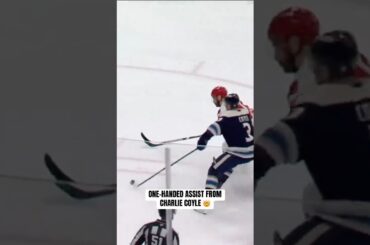 Who Needs Two Hands? 😳