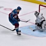 3/14/21   Andre Burakovsky Roofs It On Petersen To Go Up 2-0