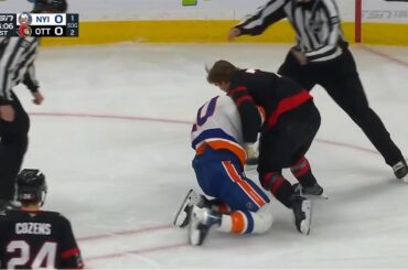 Ridly Greig Drops 🥊 Gloves 🥊 With Brayden Schenn